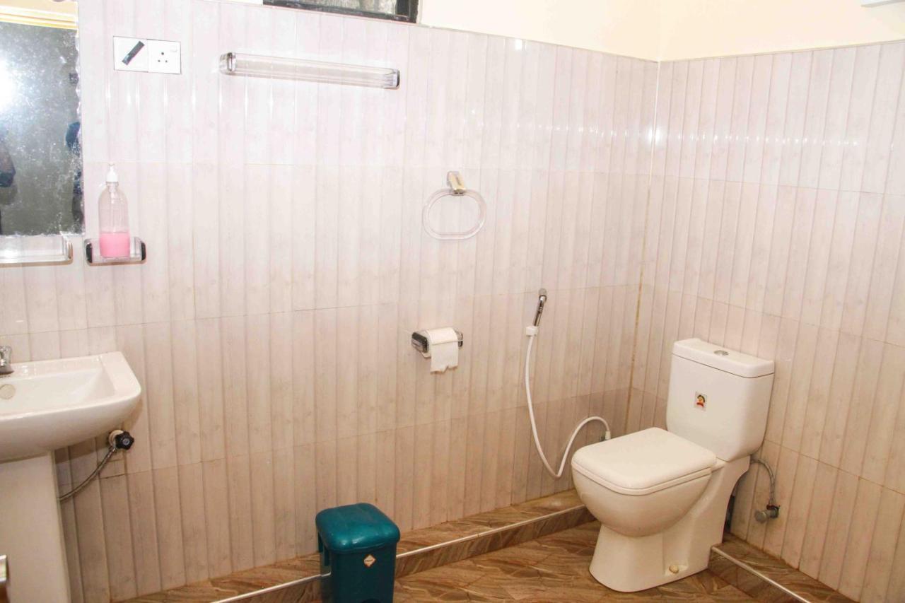 Manju Homestay Сигирия Екстериор снимка